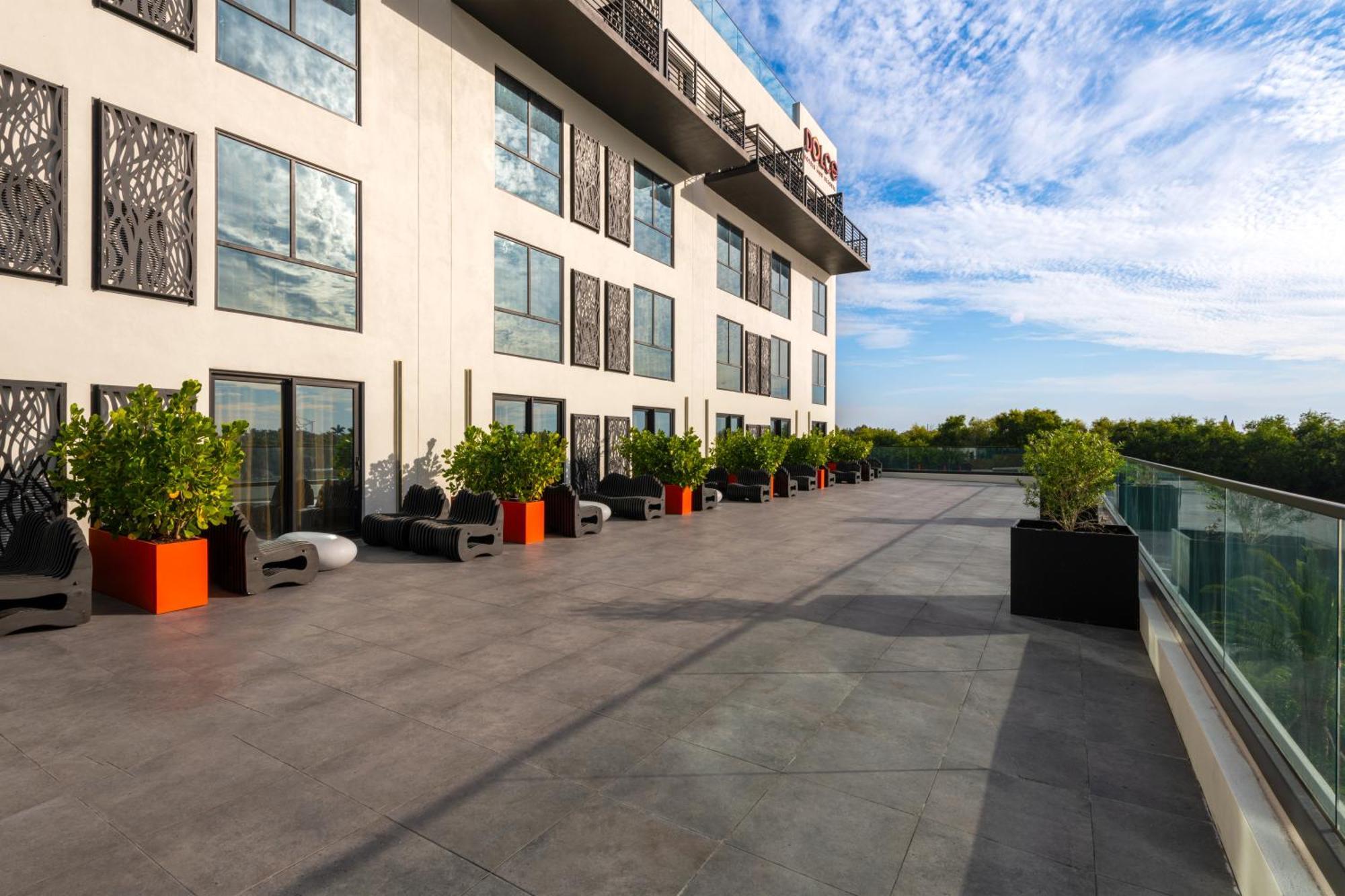 Dolce By Wyndham Hollywood Hotell Exteriör bild