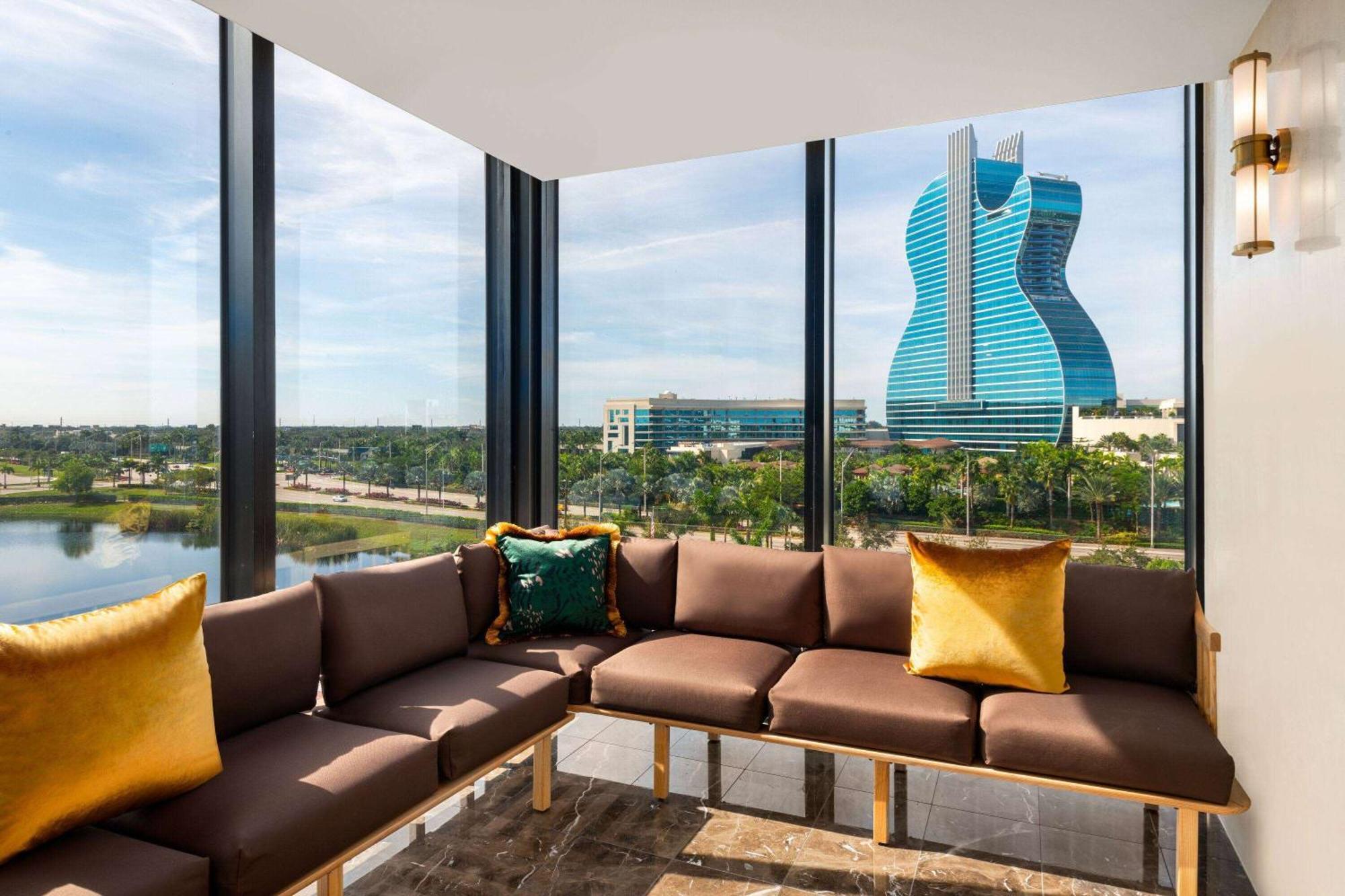 Dolce By Wyndham Hollywood Hotell Exteriör bild