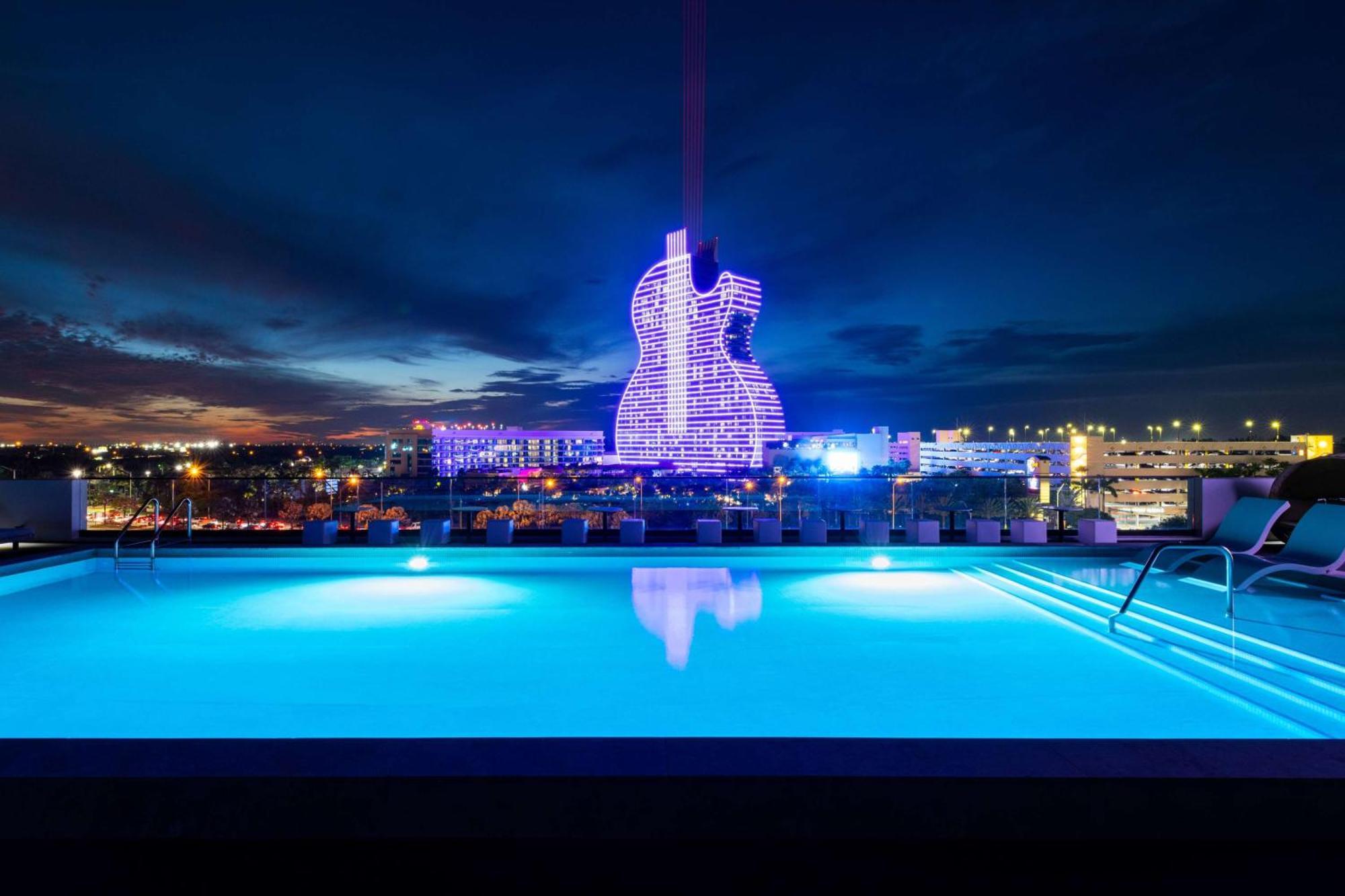 Dolce By Wyndham Hollywood Hotell Exteriör bild